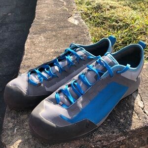 Black Diamond Blue and Gray approach shoes